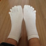 絹 5本指 靴下生活を今日から始めます！